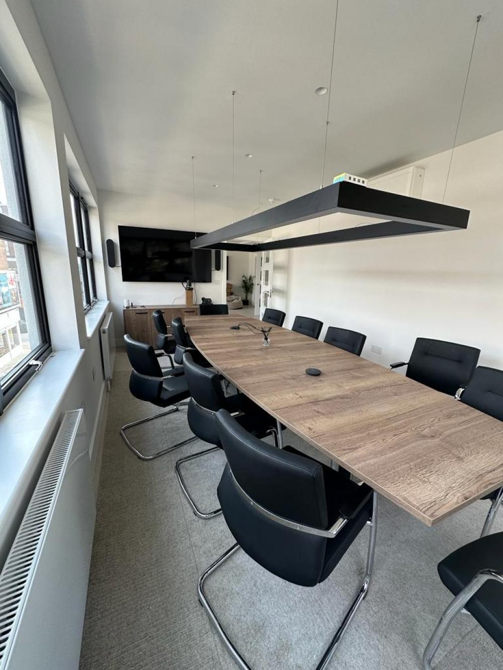 New Brent Street- image 19